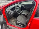 Ford Focus 2013 Punainen