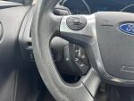 Ford Focus 2013 Punainen
