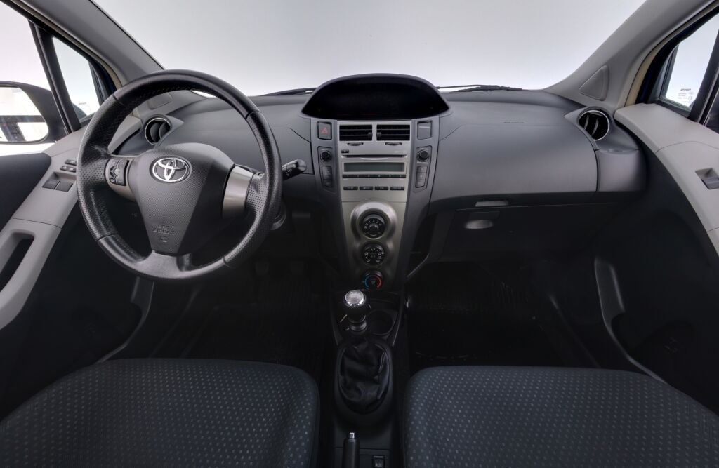 Toyota Yaris 2010 Sininen