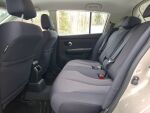 Nissan Tiida 2010 Hopea