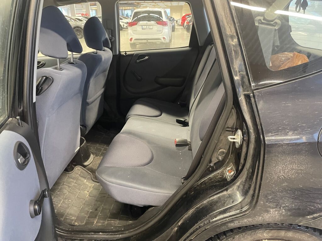 Honda Jazz 2005 Musta