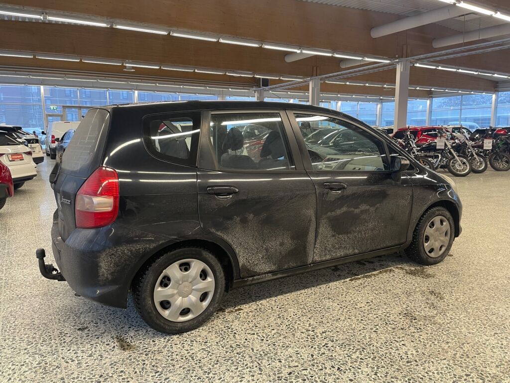 Honda Jazz 2005 Musta