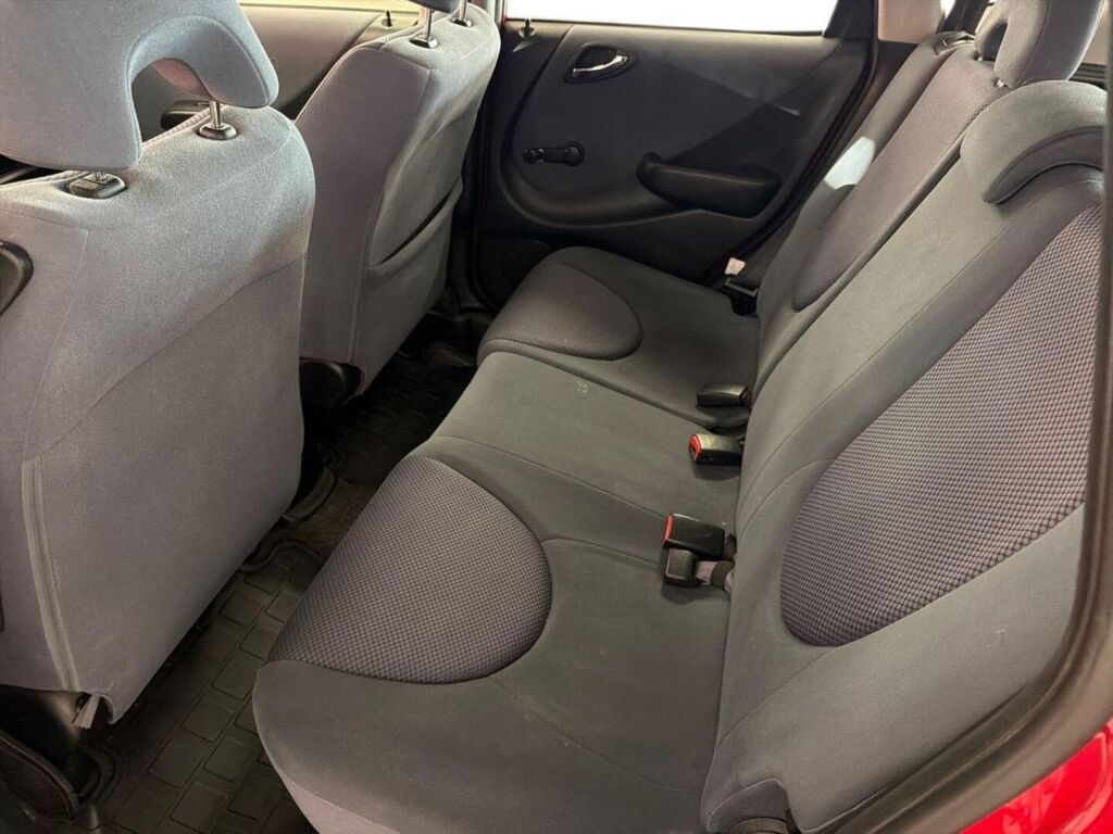 Honda Jazz 2005 Punainen