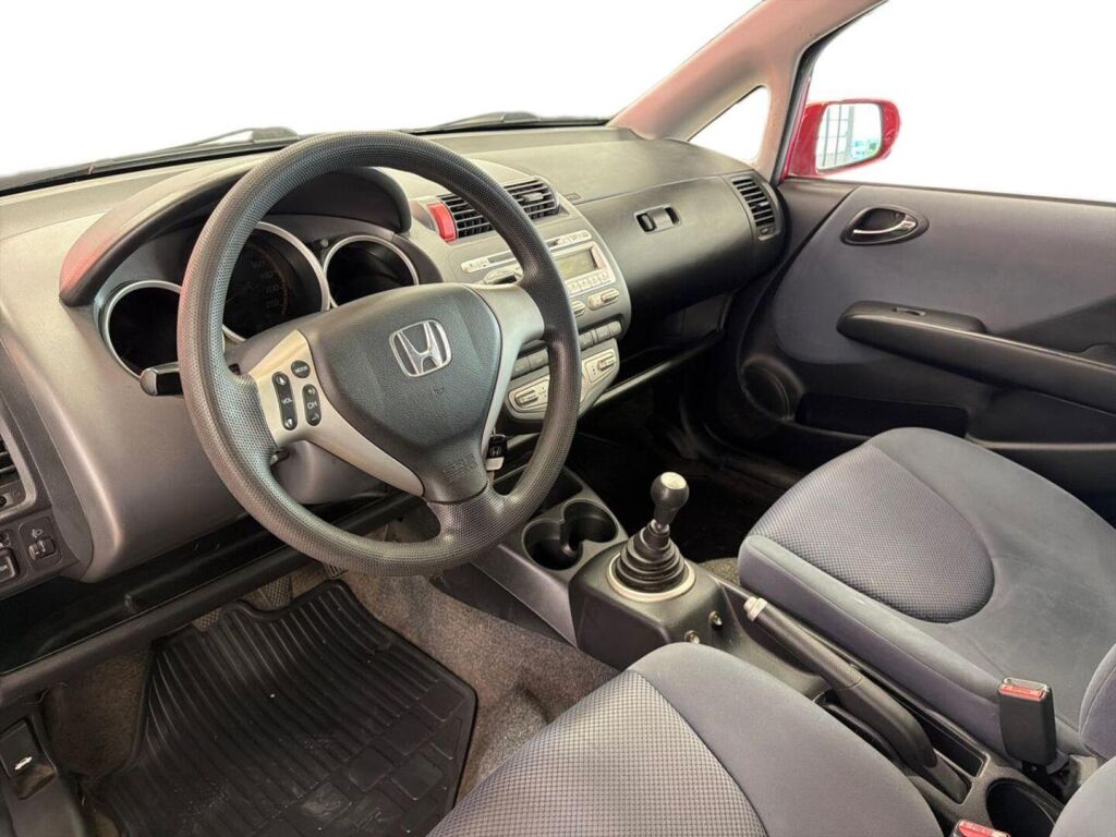 Honda Jazz 2005 Punainen