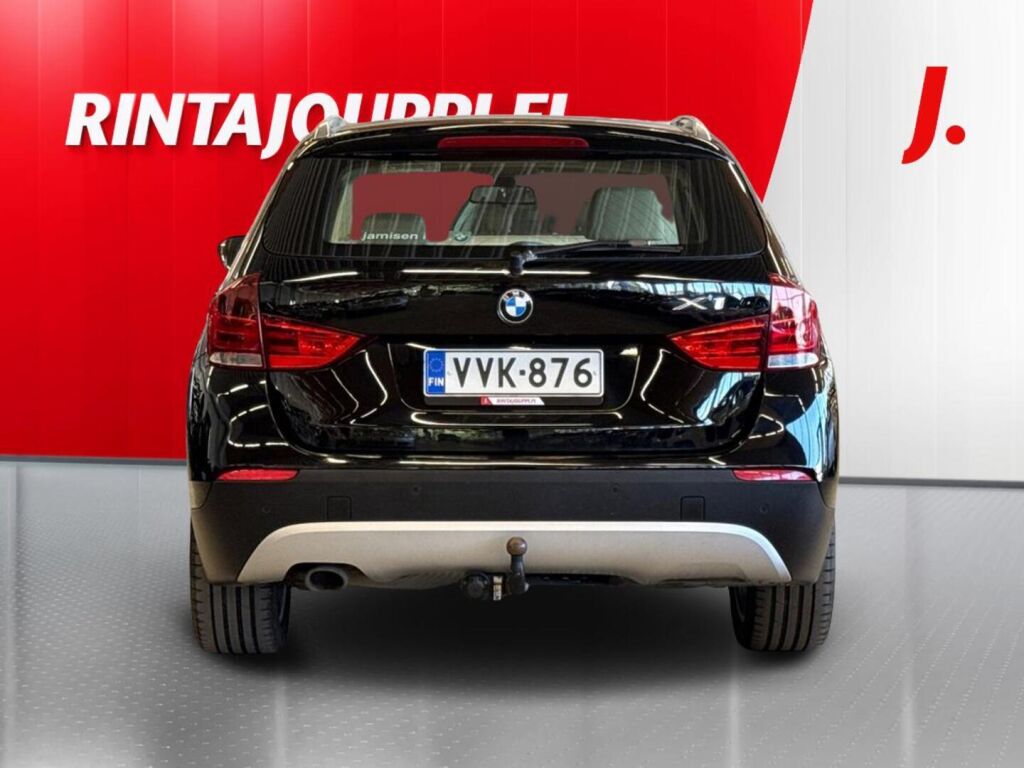 BMW X1 2010 Musta