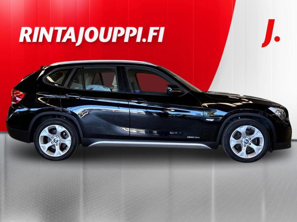 BMW X1 2010 Musta
