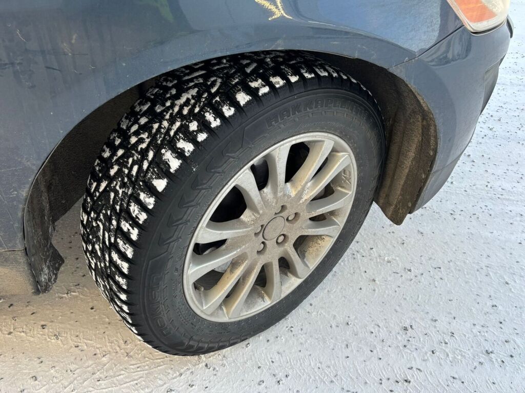 Volvo XC60 2010 Sininen