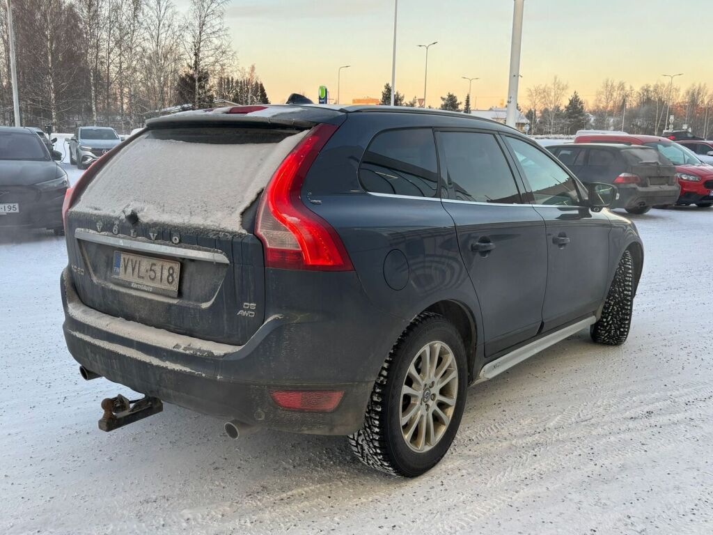 Volvo XC60 2010 Sininen