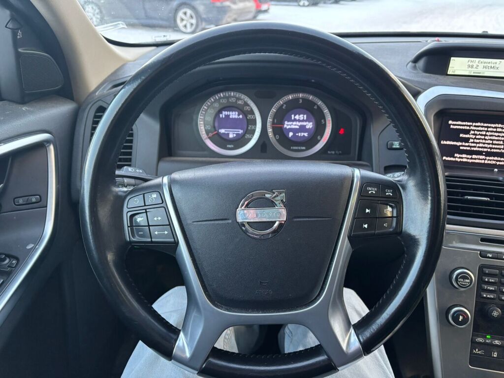 Volvo XC60 2010 Sininen