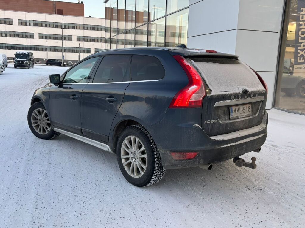 Volvo XC60 2010 Sininen