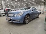 Mercedes-Benz E 2010 Sininen