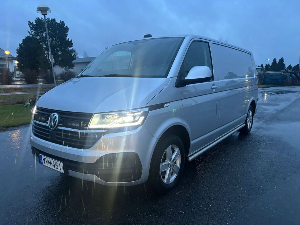 Volkswagen Transporter 2022 Harmaa
