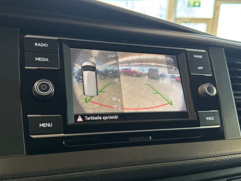 Volkswagen Transporter 2022 Harmaa