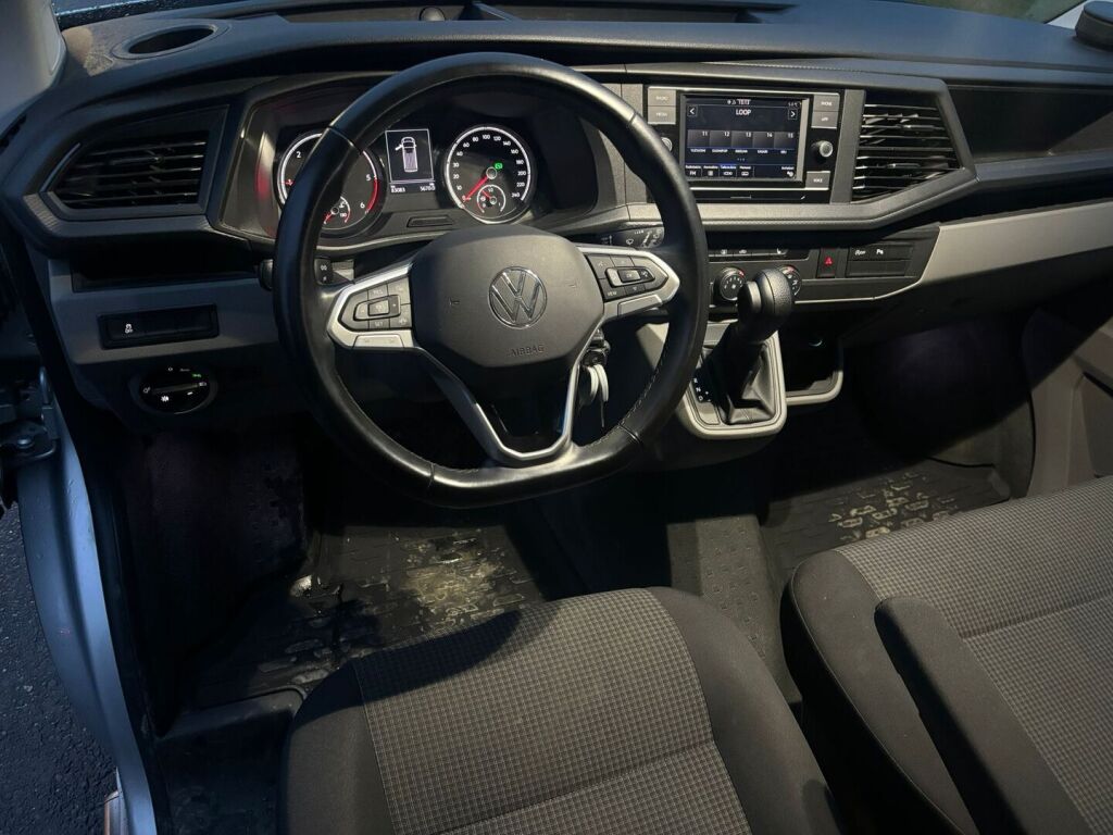 Volkswagen Transporter 2022 Harmaa