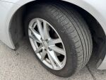 Toyota Avensis 2011 Hopea