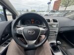 Toyota Avensis 2011 Hopea