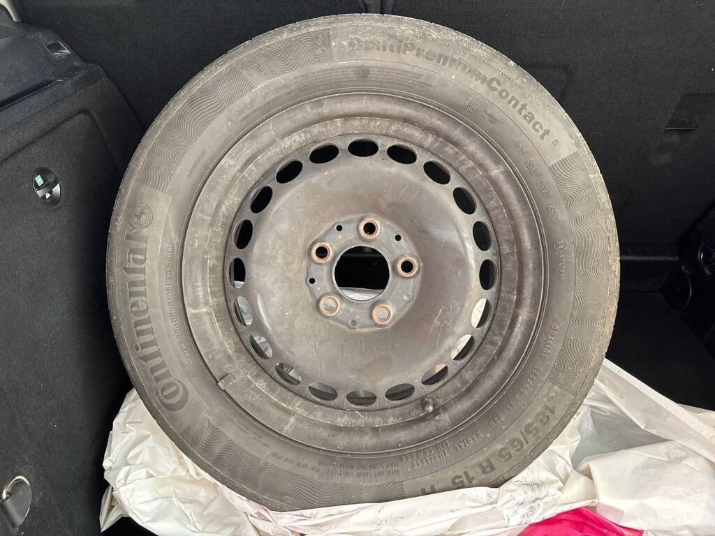 Mercedes-Benz A 2011 Musta