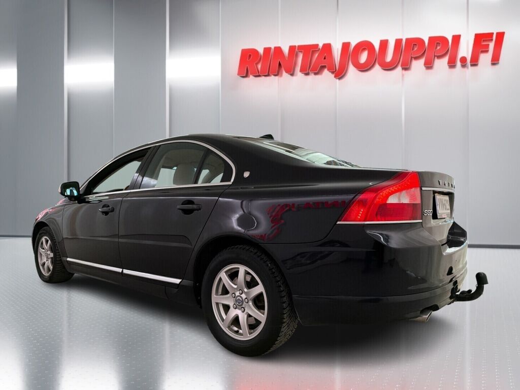 Volvo S80 2011 Musta