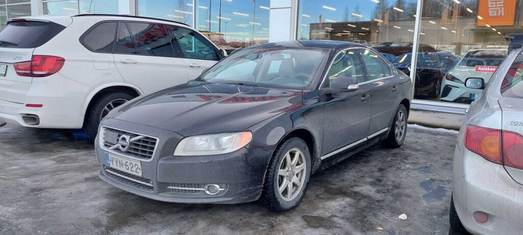 Volvo S80 2011 Musta