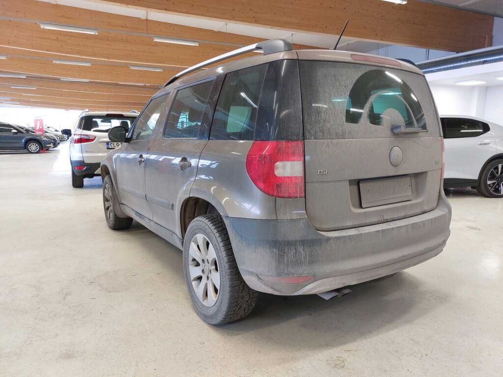 Skoda Yeti 2011 Ruskea (beige)