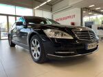 Mercedes-Benz S 2011 Metallinhohto musta (Obsidian Black)