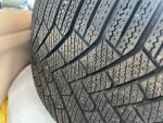Mercedes-Benz S 2011 Metallinhohto musta (Obsidian Black)