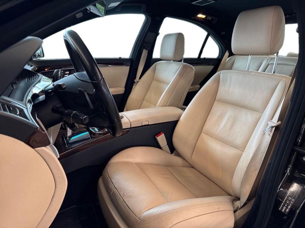 Mercedes-Benz S 2011 Metallinhohto musta (Obsidian Black)