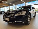 Mercedes-Benz S 2011 Metallinhohto musta (Obsidian Black)