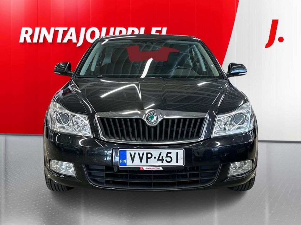 Skoda Octavia 2011 Musta