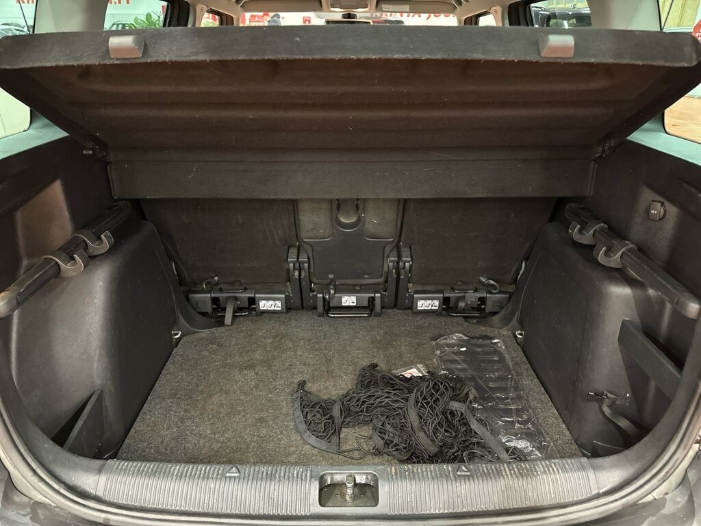 Skoda Yeti 2011 Ruskea (beige)