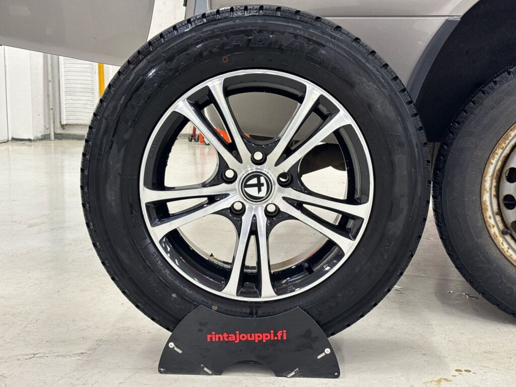 Mercedes-Benz Vito 2011 Harmaa