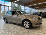 Mercedes-Benz C 2010 Ruskea (beige)
