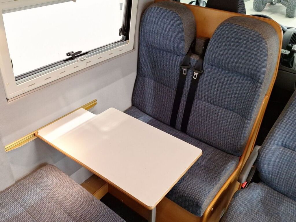 Casa car Ducato 2011 Harmaa