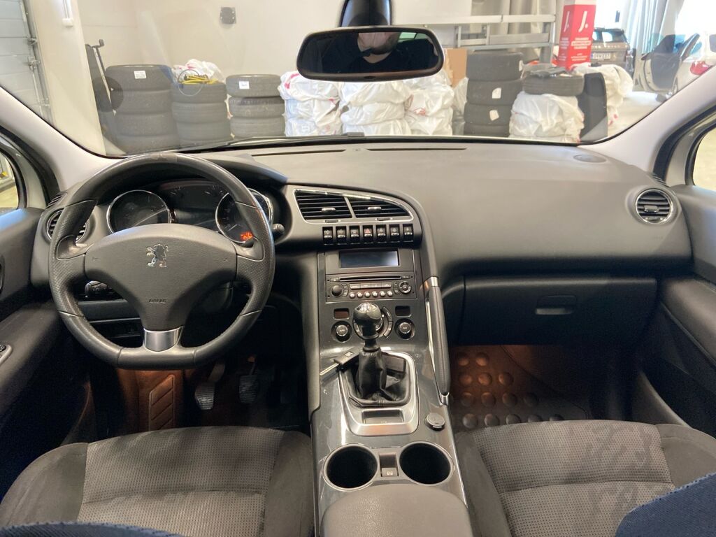 Peugeot 3008 2011 Valkoinen