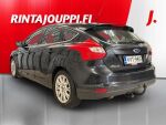 Ford Focus 2011 Musta