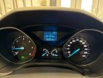 Ford Focus 2011 Musta