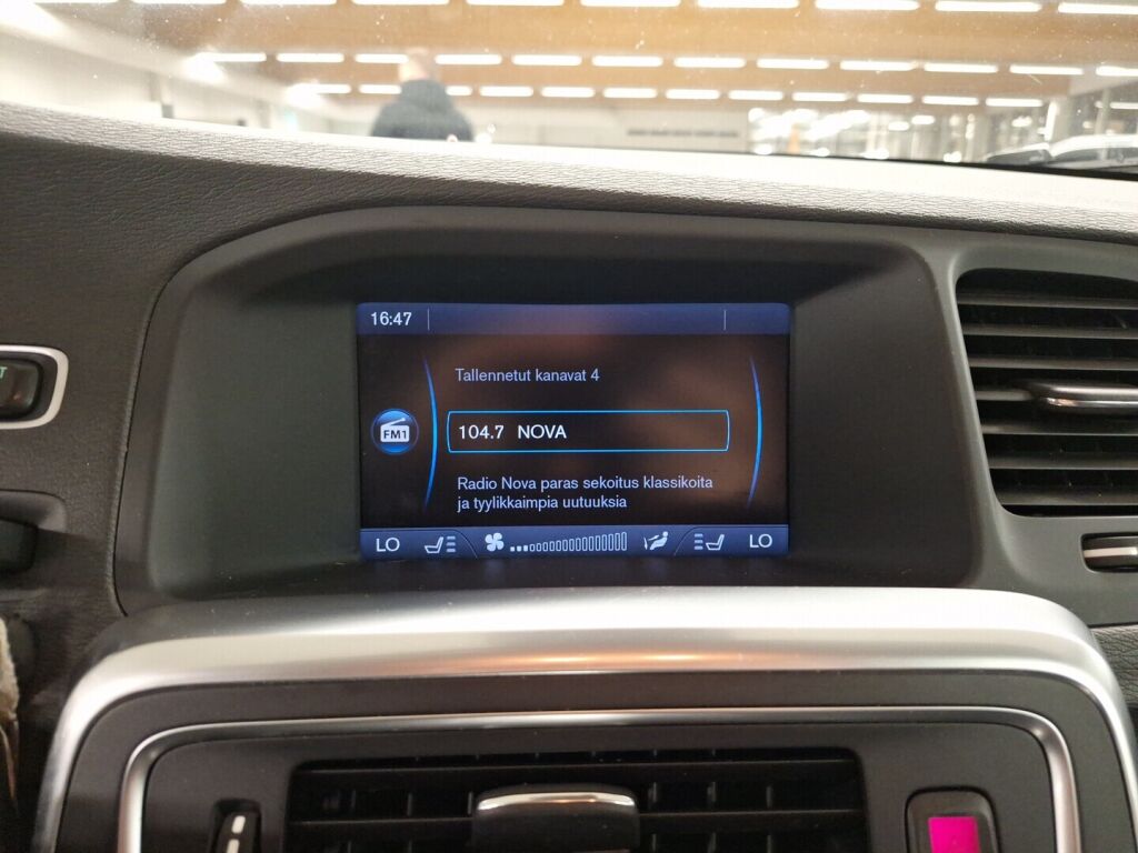 Volvo V60 2011 Harmaa