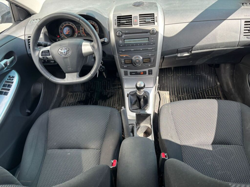 Toyota Corolla 2012 Sininen