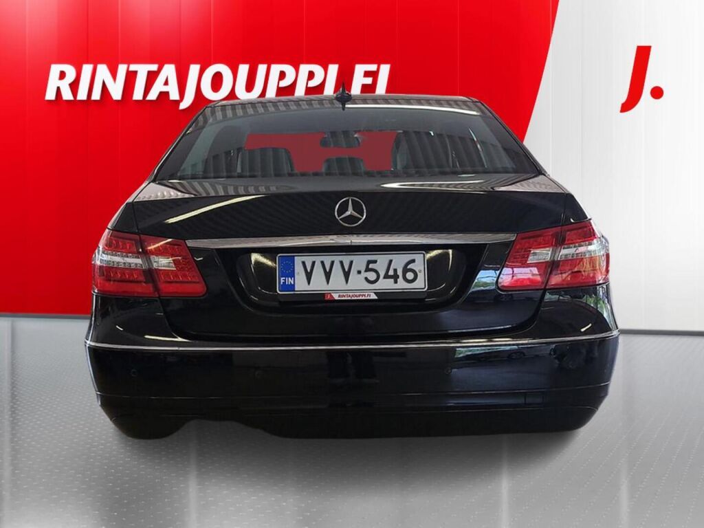 Mercedes-Benz E 2012 Musta