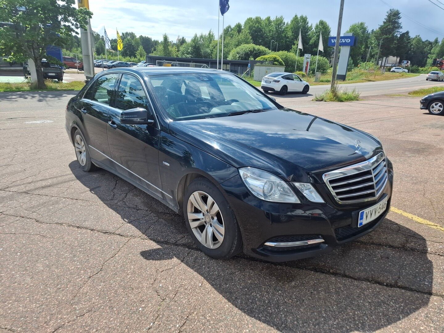 Mercedes-Benz E