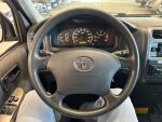 Toyota Hiace 2011 Valkoinen