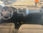 Toyota Hiace 2011 Valkoinen