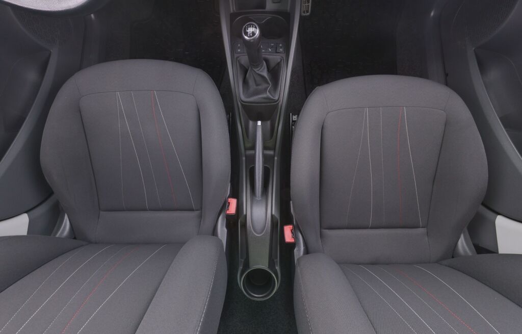 Seat Ibiza 2011 Musta