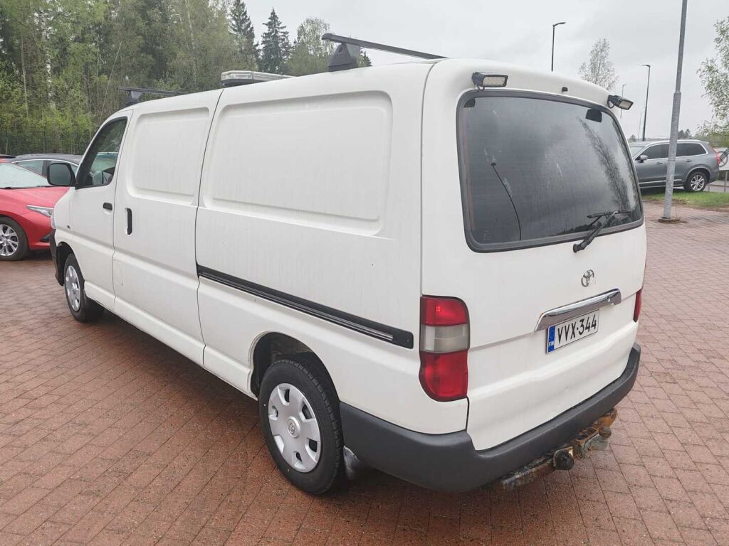 Toyota Hiace 2011 Valkoinen
