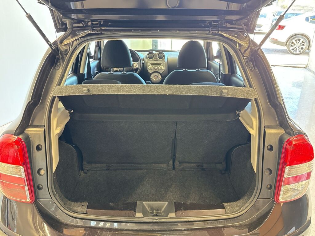 Nissan Micra 2012 Violetti