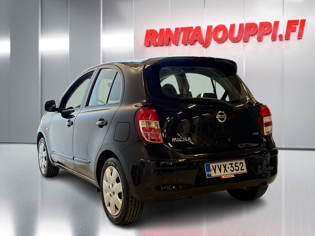 Nissan Micra 2012 Violetti