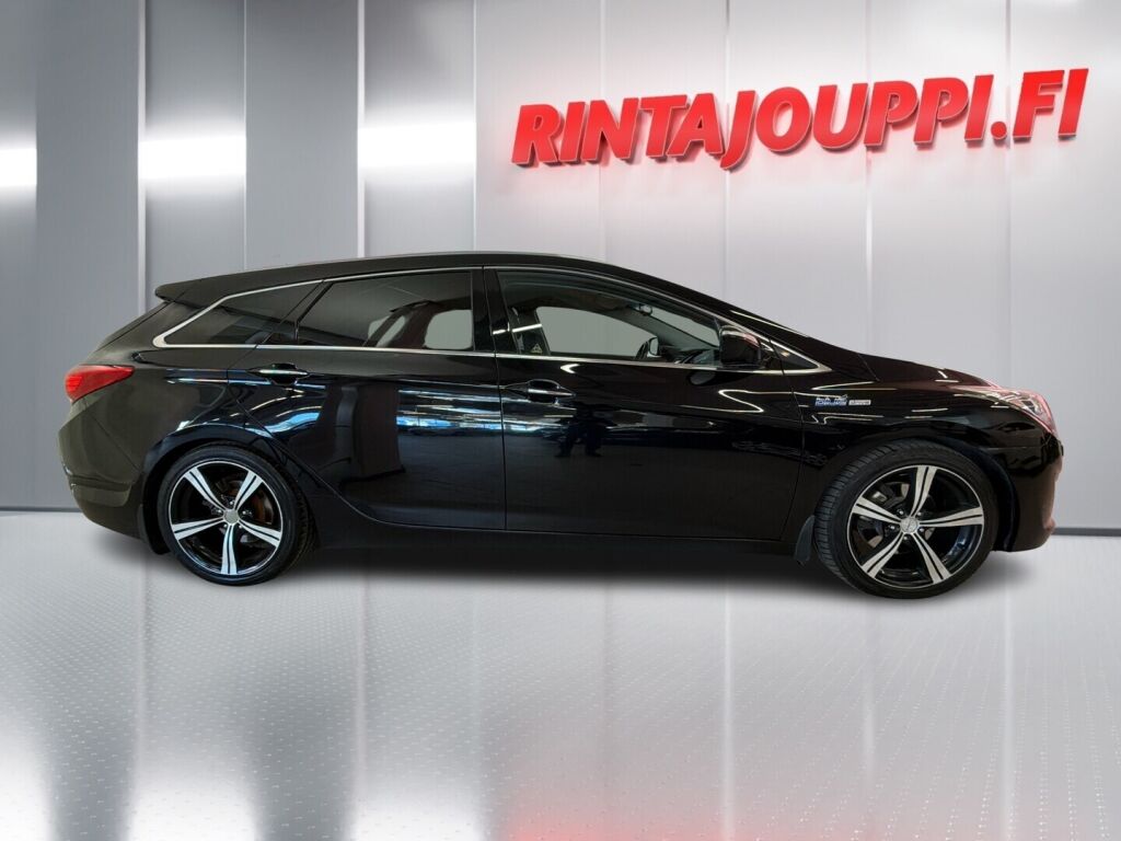 Hyundai i40 2012 Musta