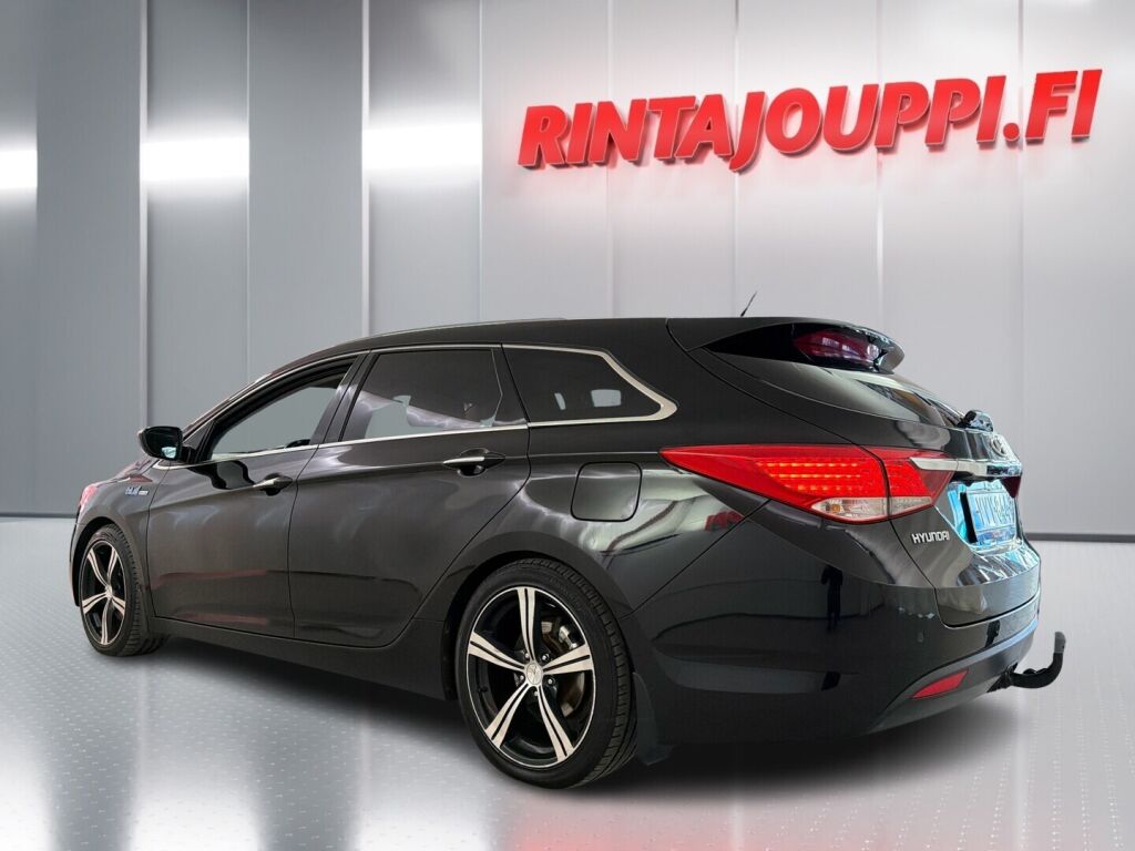 Hyundai i40 2012 Musta