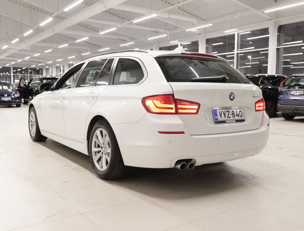 BMW 520 2011 Valkoinen