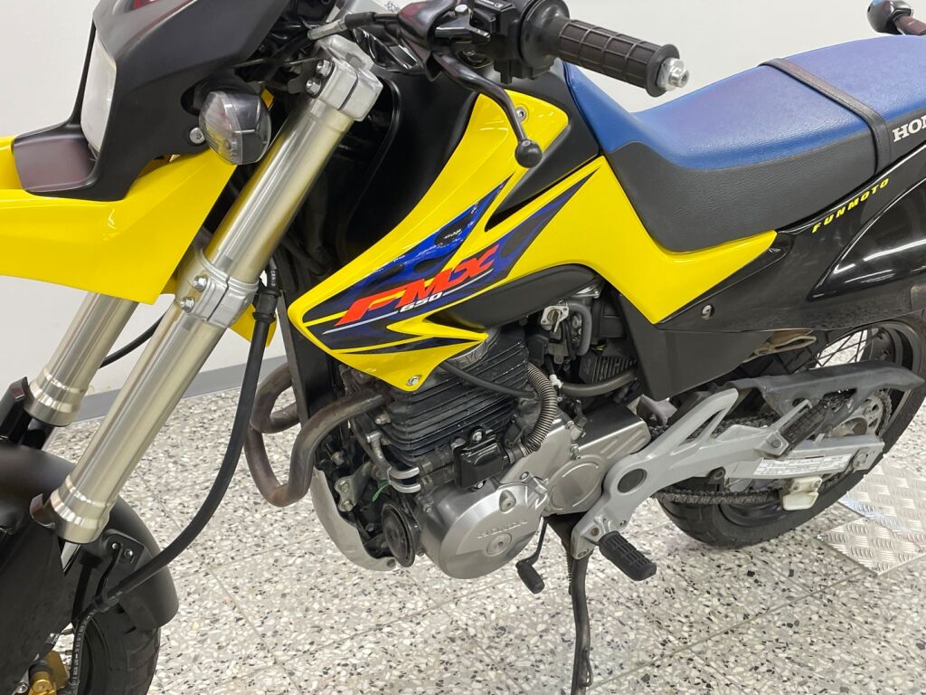 Honda FMX 2008 Keltainen
